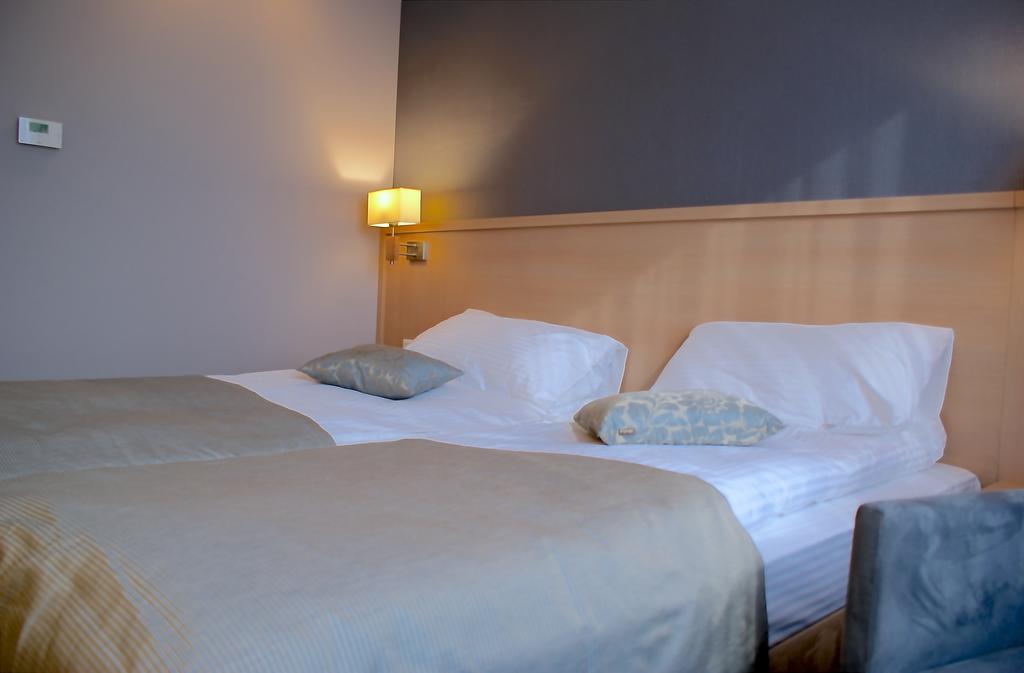 Hotel Lazur Spa & Conference Kaliszki Dış mekan fotoğraf